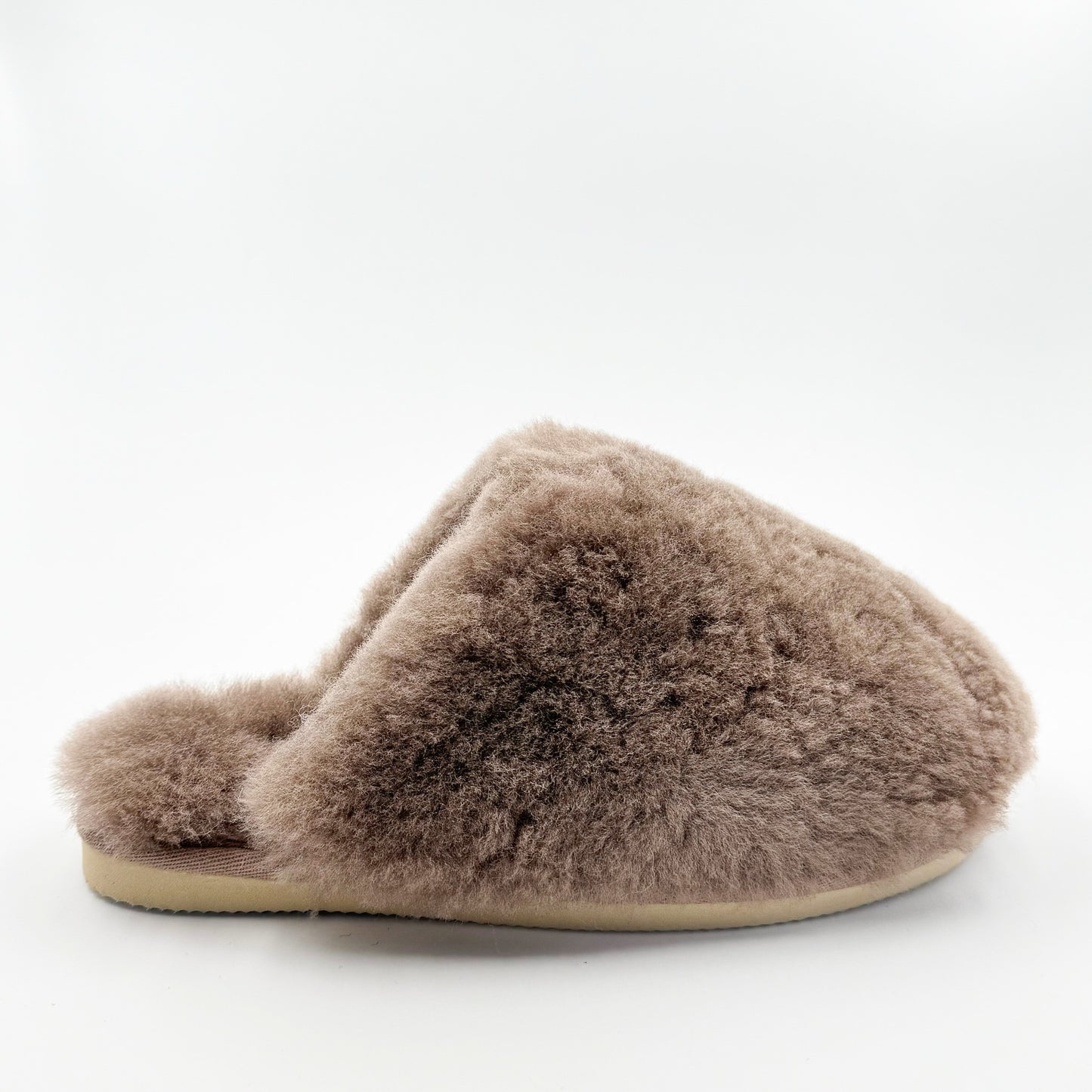 Thies 1856 sheepskin slippers