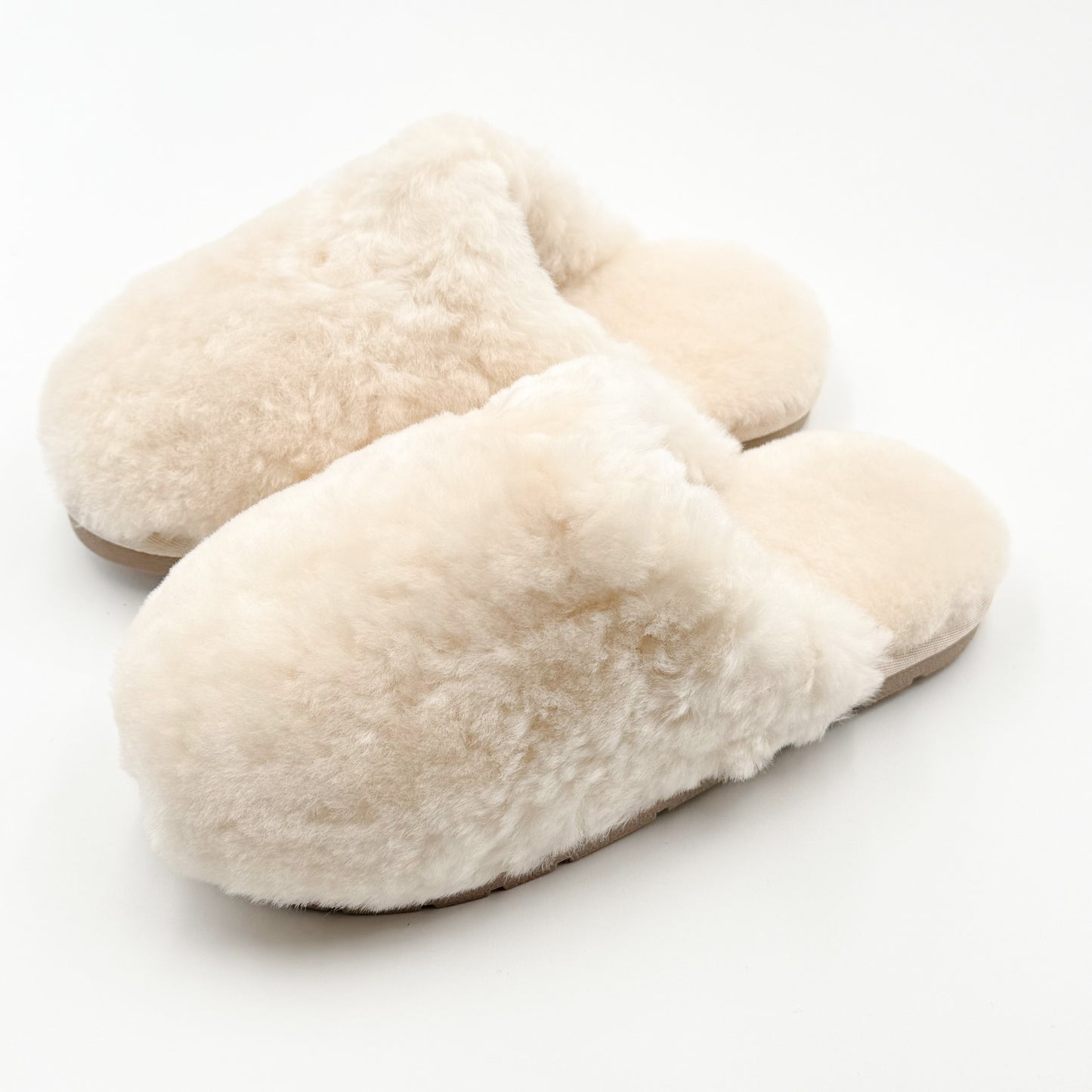 Cloud Nine Tanaya sheepskin slippers