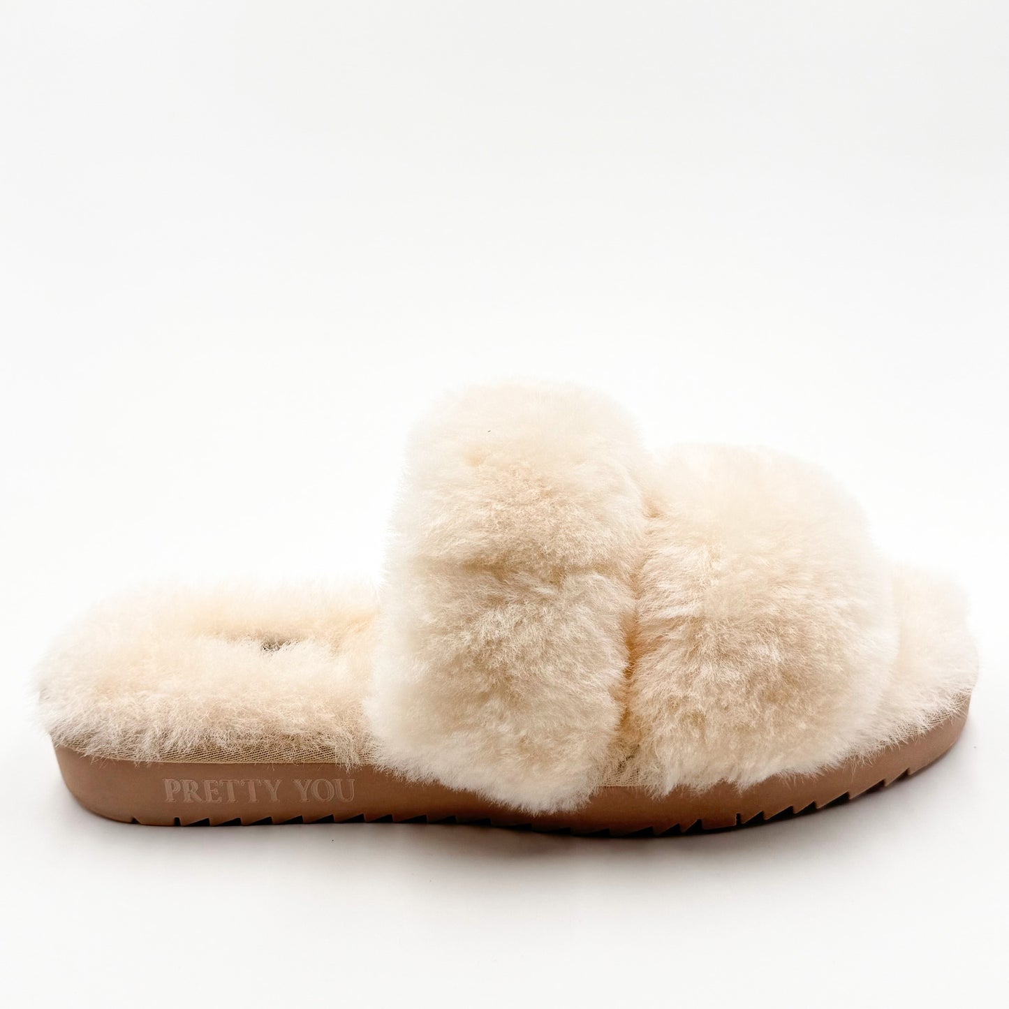 Pretty You Jinx sheepskin slippers