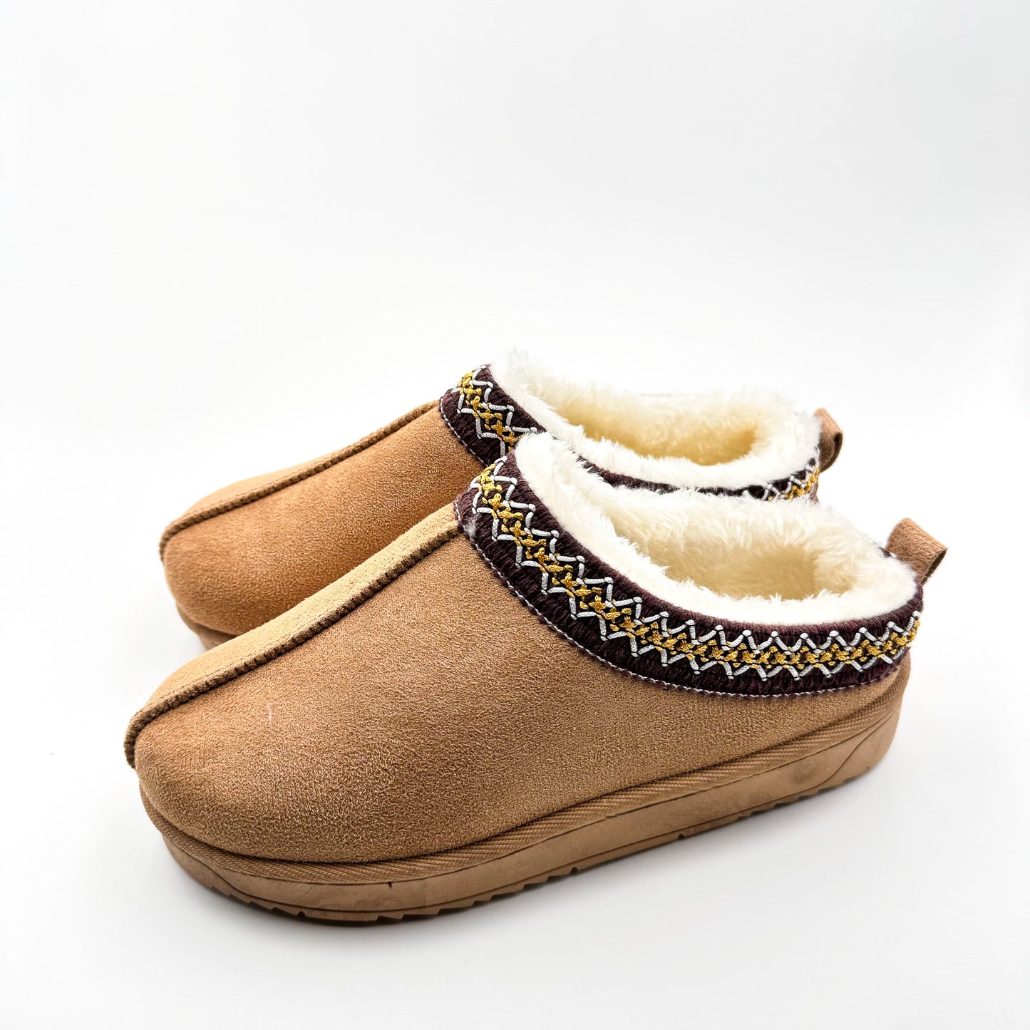 Femme Luxe camel slipper