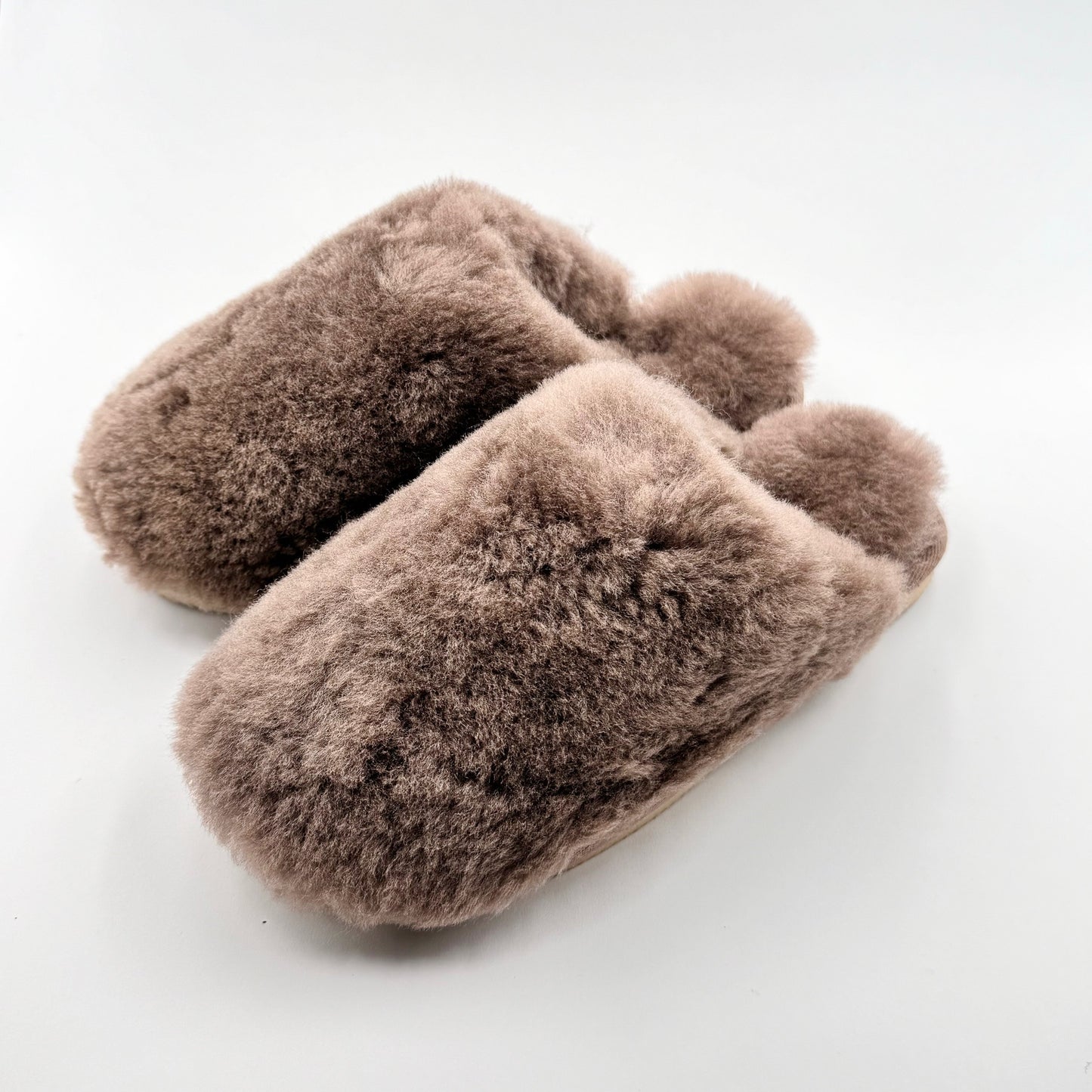 Thies 1856 shearling slippers